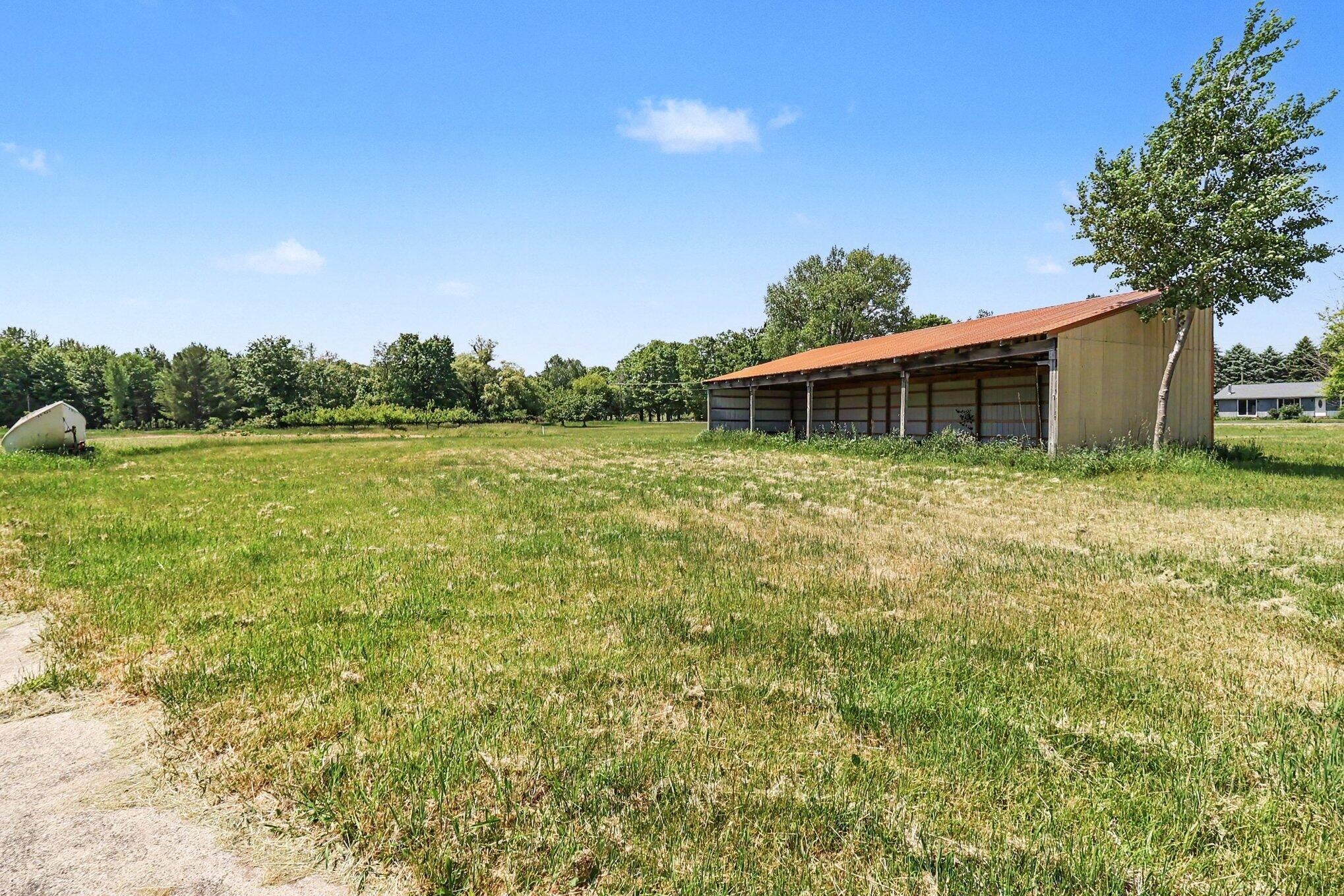 3516 N Ridge Road