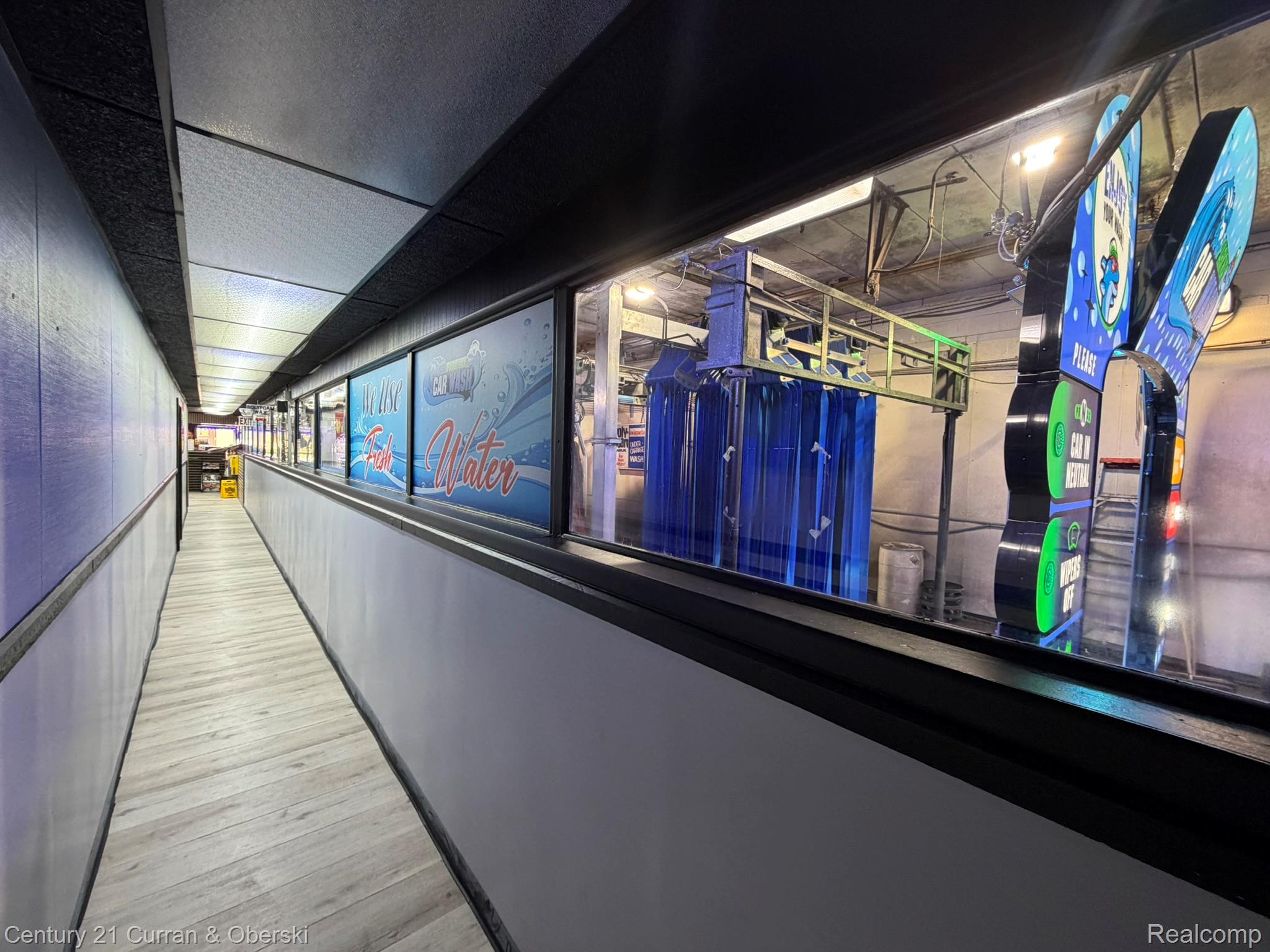 7345 N Middlebelt Road