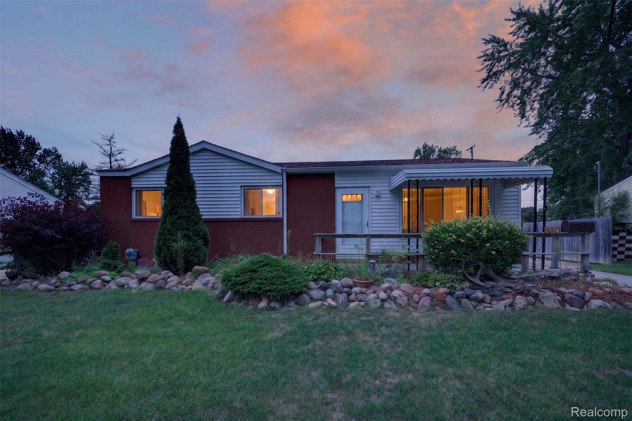 310 Tamarac Drive