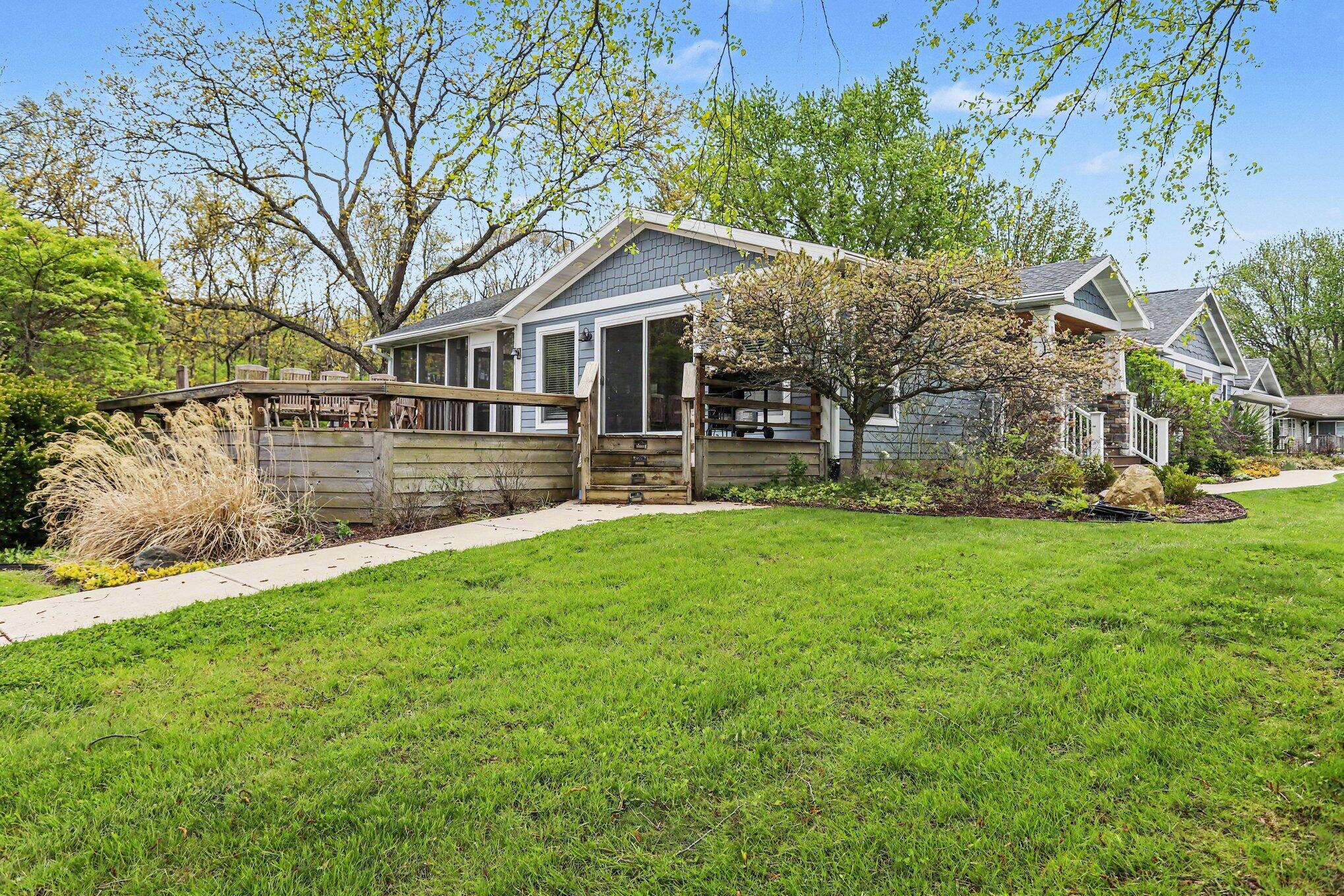 12417 Sunset Drive