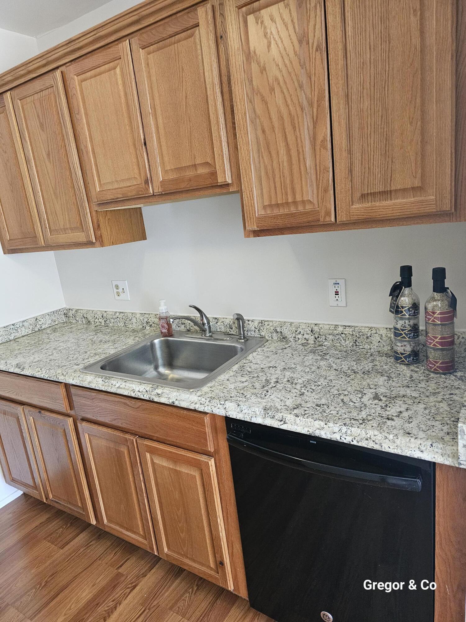 1215 S Maple Road 203