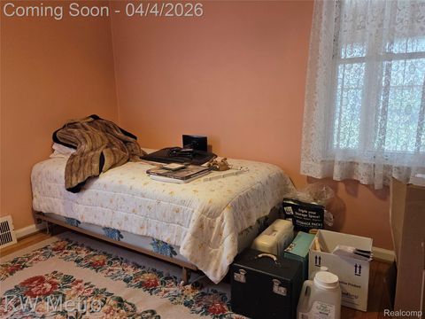 Tiny photo for 1035 N Vermont Avenue, Royal Oak City, MI 48067 (MLS # 20261021687)