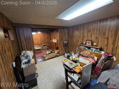 Tiny photo for 1035 N Vermont Avenue, Royal Oak City, MI 48067 (MLS # 20261021687)