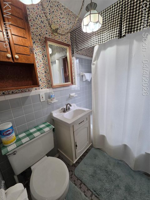 Tiny photo for 1035 N Vermont Avenue, Royal Oak City, MI 48067 (MLS # 20261021687)