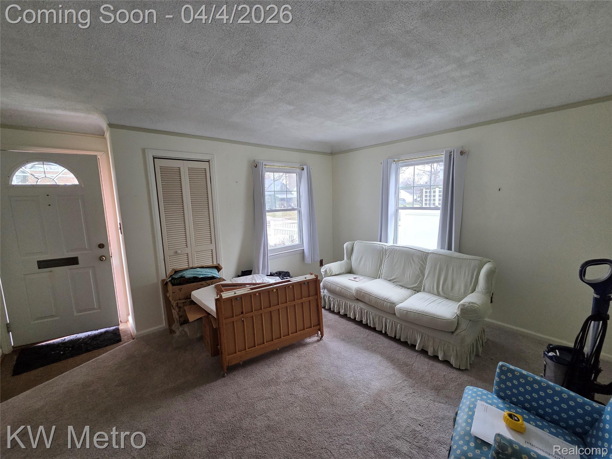 1035 N Vermont Avenue