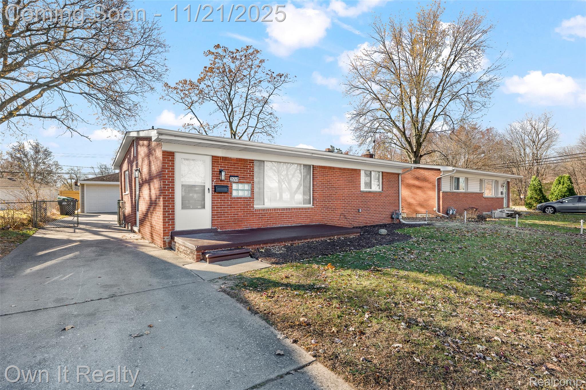 25741 Champaign Street