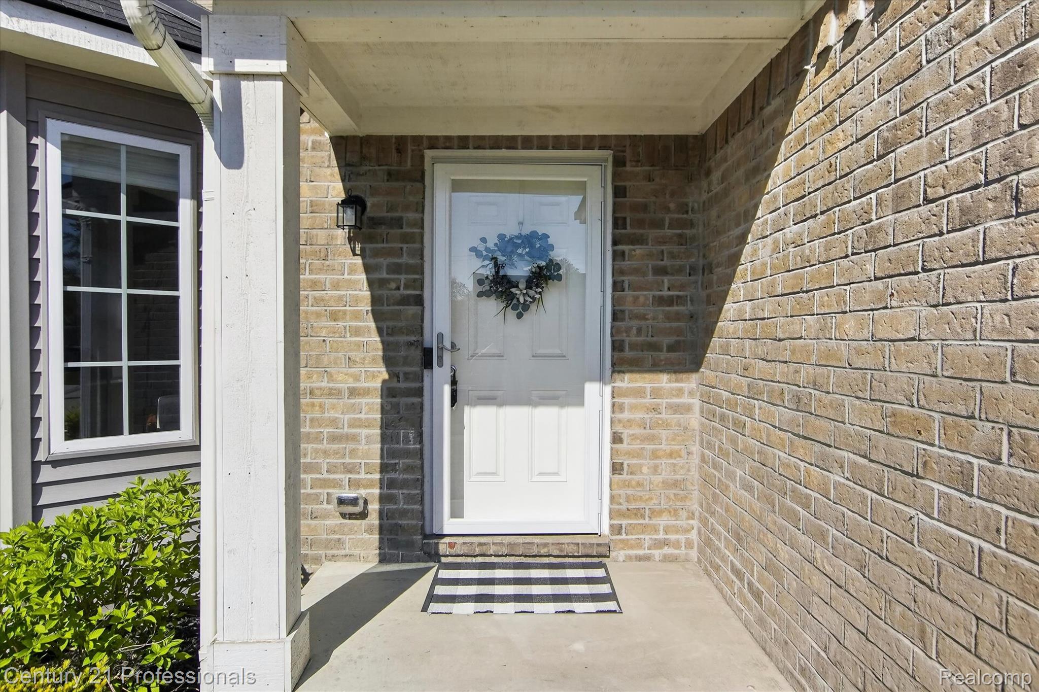 8871 Dover Court