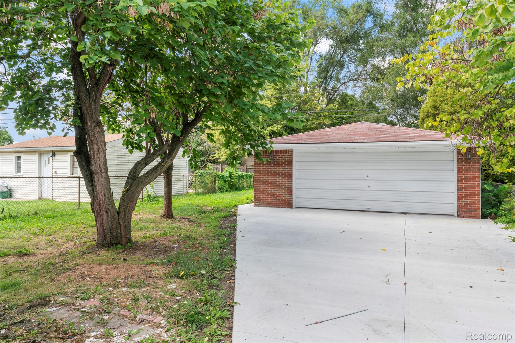 5911 Highview Street