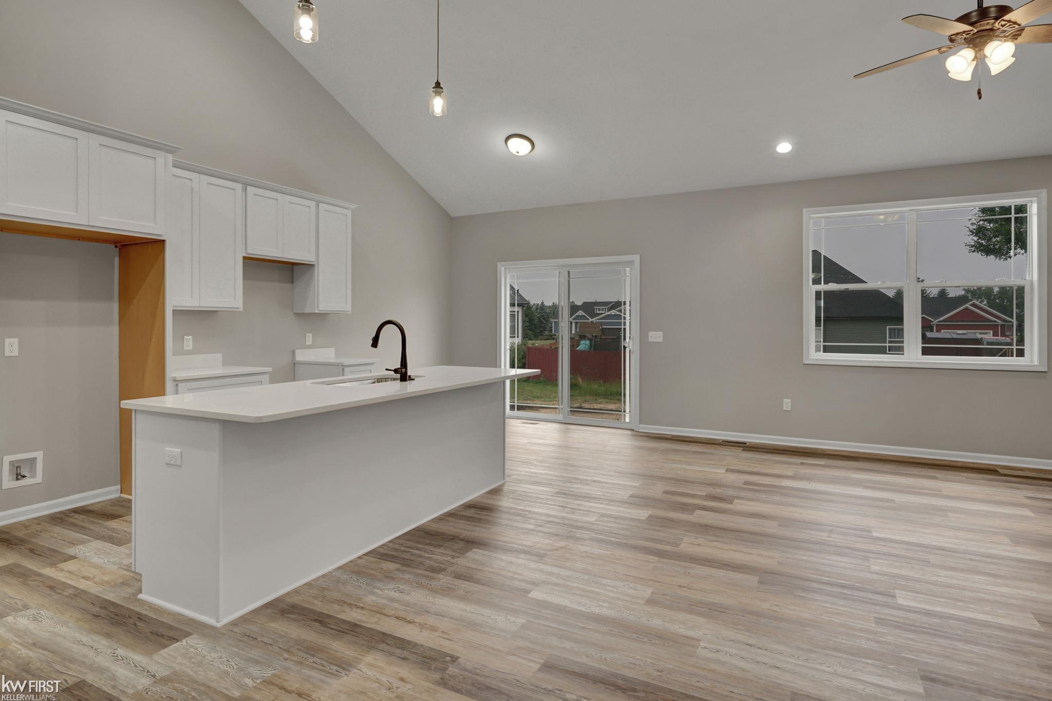 11120 Handel Lane