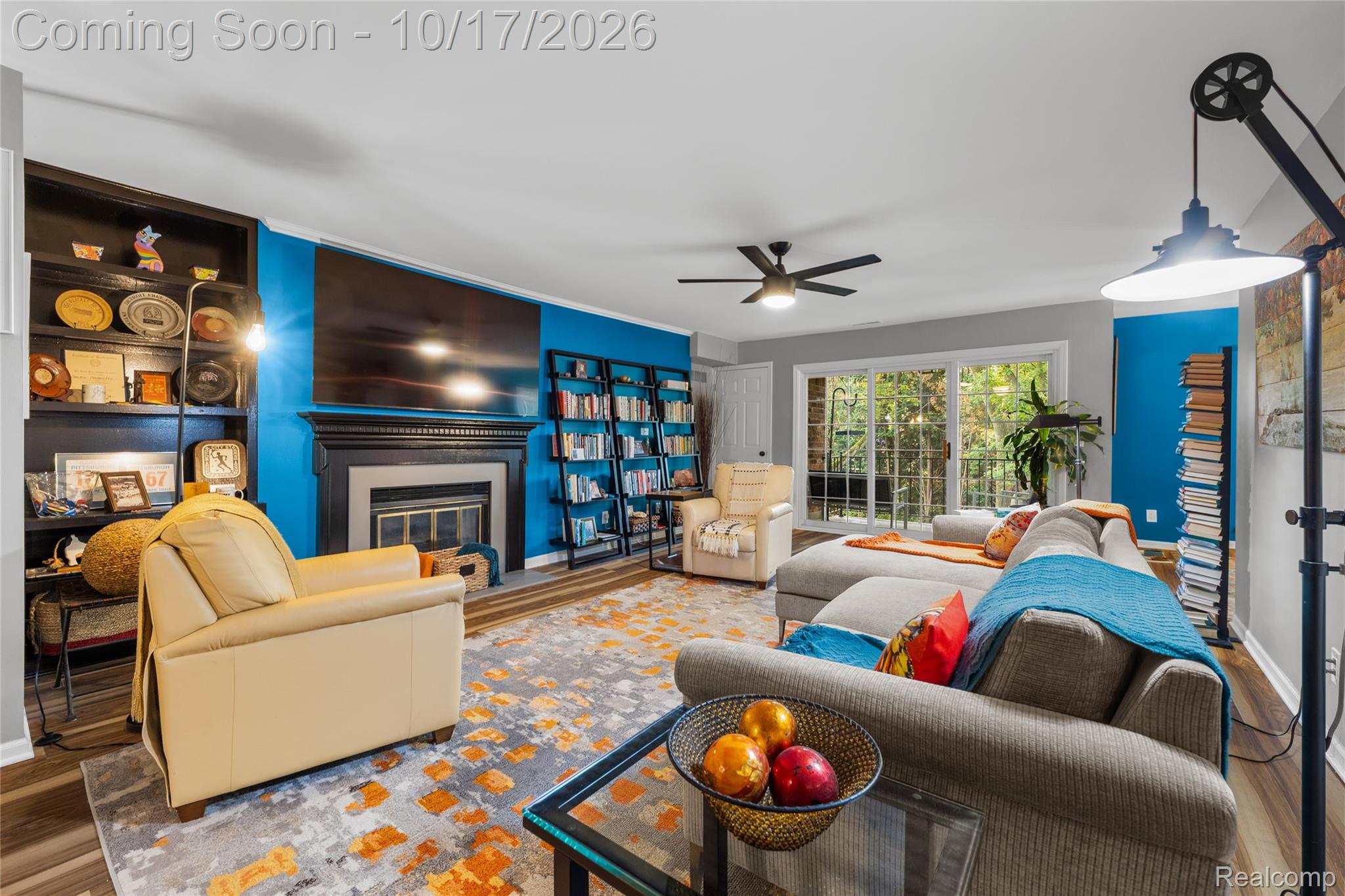 1665 Huntington Park