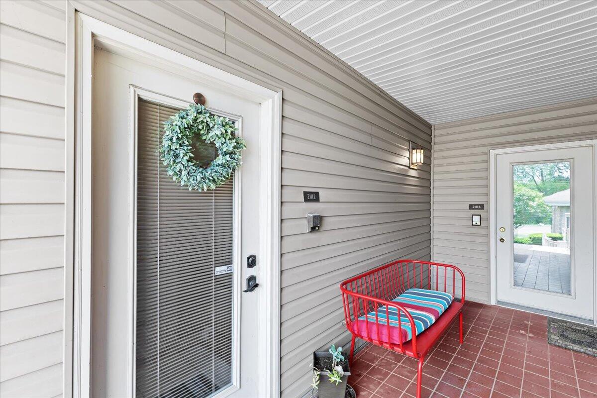 21112 Boulder Circle