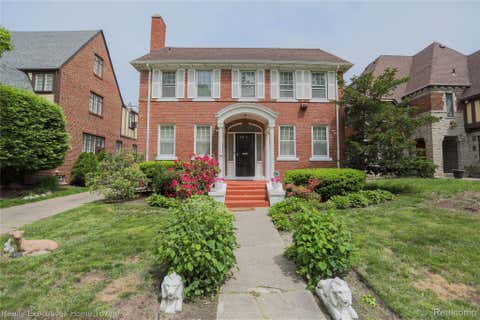 Photo for 18244 Parkside Street