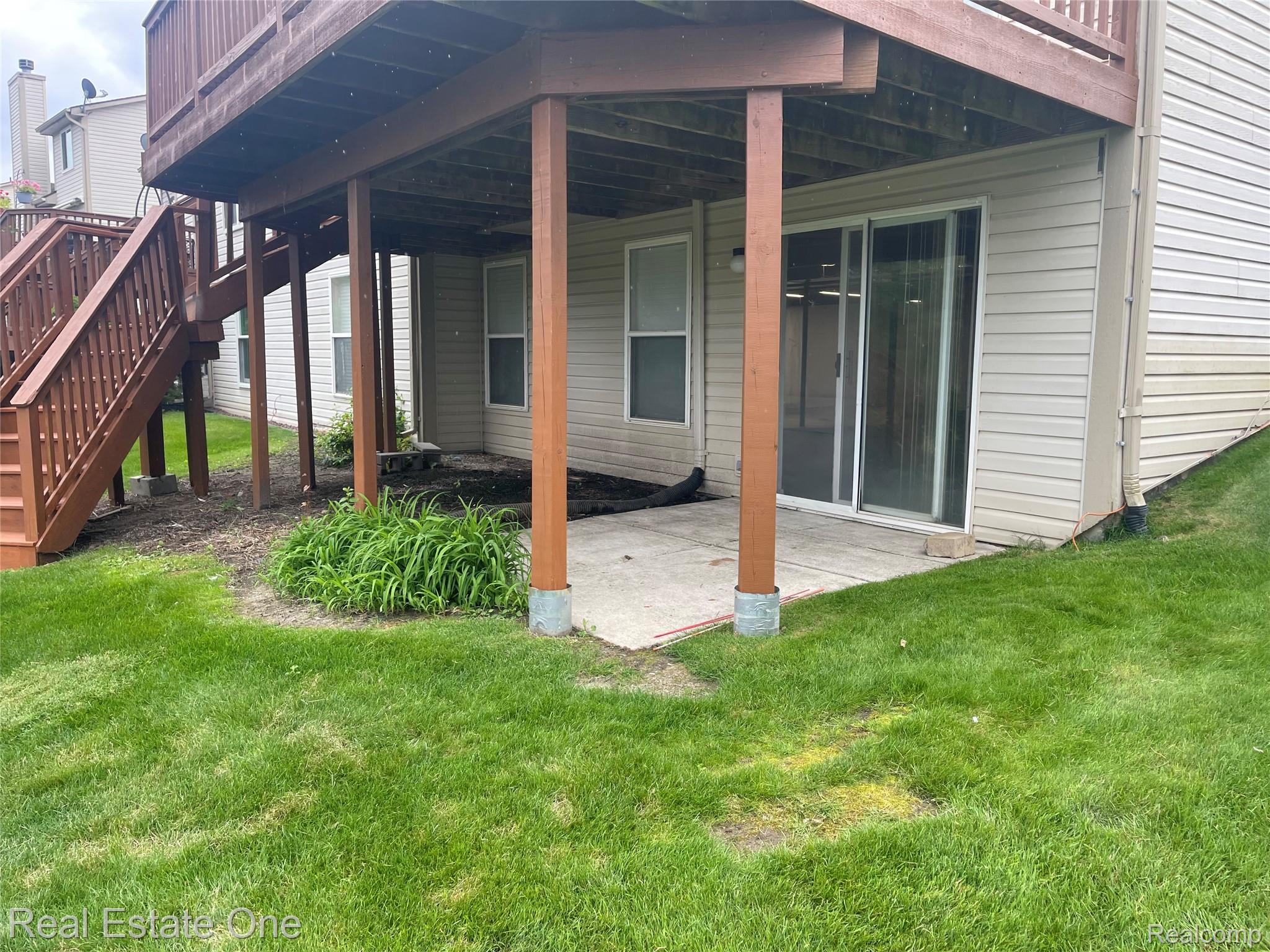 252 Shore Brook Lane