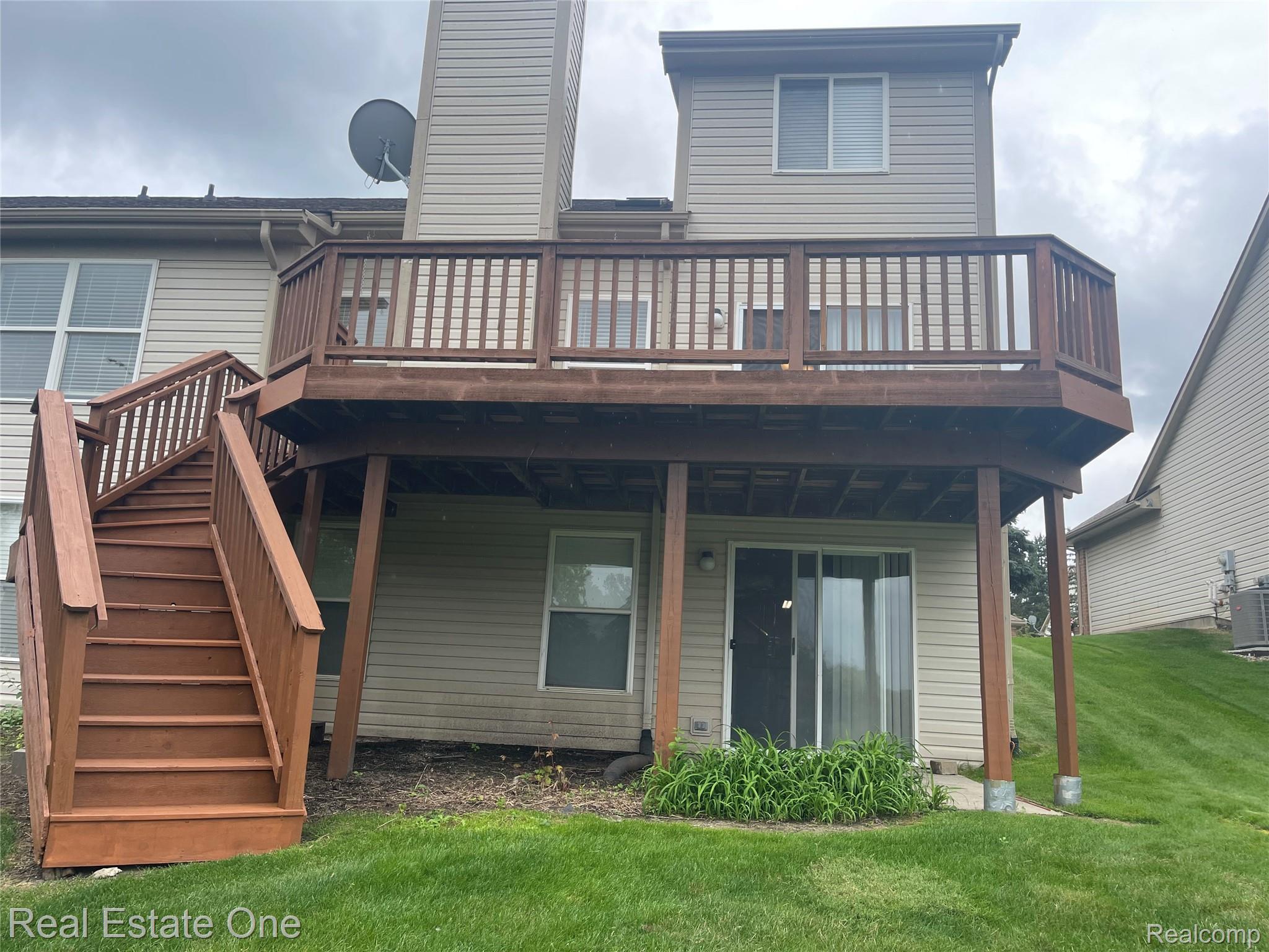 252 Shore Brook Lane