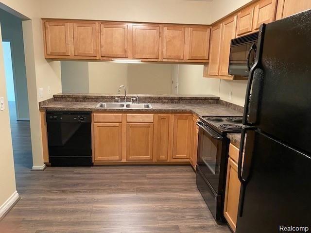 Auburn Hills City, Michigan 48326, United States, 2 Bedrooms Bedrooms, ,2 BathroomsBathrooms,Residential,Active,155094