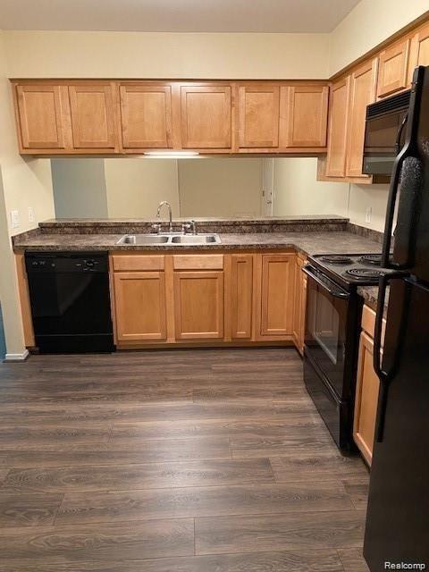 Auburn Hills City, Michigan 48326, United States, 2 Bedrooms Bedrooms, ,2 BathroomsBathrooms,Residential,Active,155094