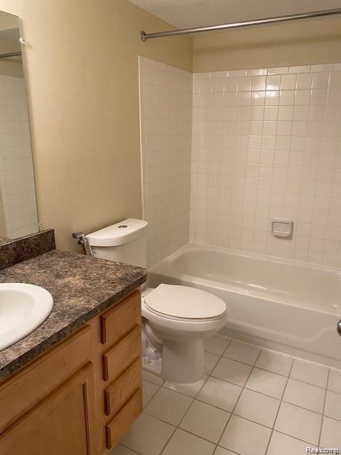 Auburn Hills City, Michigan 48326, United States, 2 Bedrooms Bedrooms, ,2 BathroomsBathrooms,Residential,Active,155094