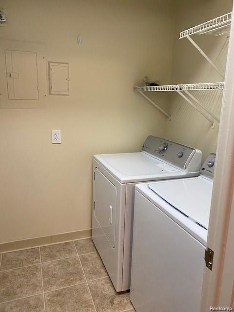 Auburn Hills City, Michigan 48326, United States, 2 Bedrooms Bedrooms, ,2 BathroomsBathrooms,Residential,Active,155094