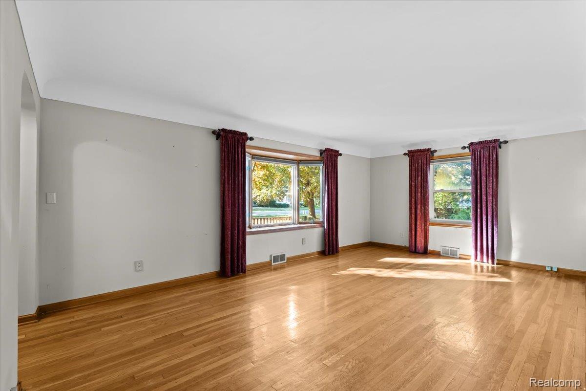 3201 E Mount Morris Road