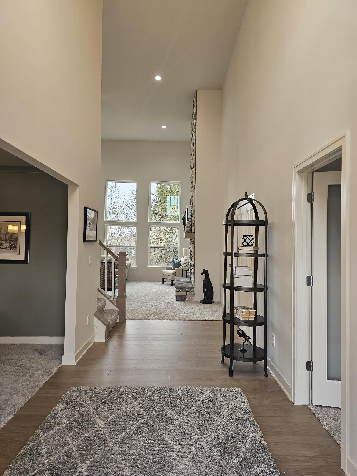 9620 Valley View Court