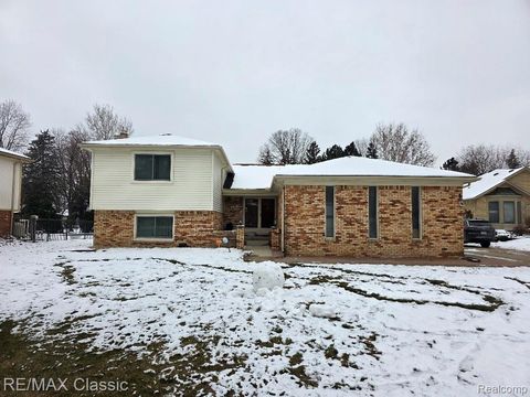 48765 Ben Franklin Drive Utica City MI 48315