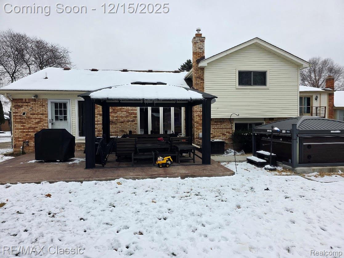 48765 Ben Franklin Drive