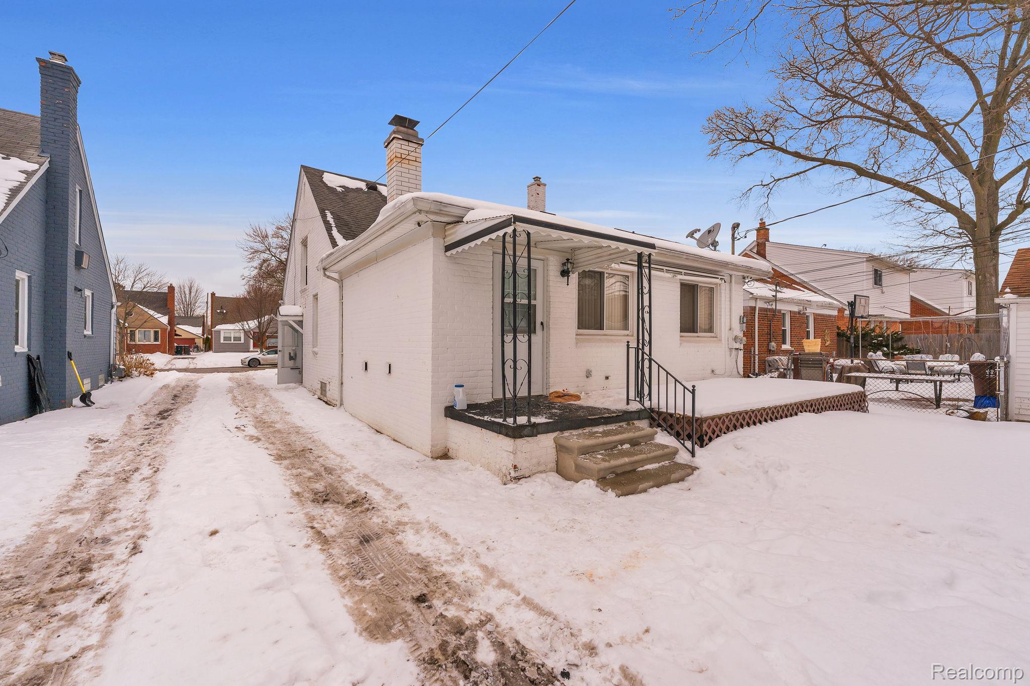 630 N Denwood Street