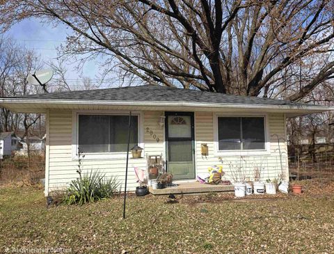 2909 E Pierson Road Flint City MI 48506