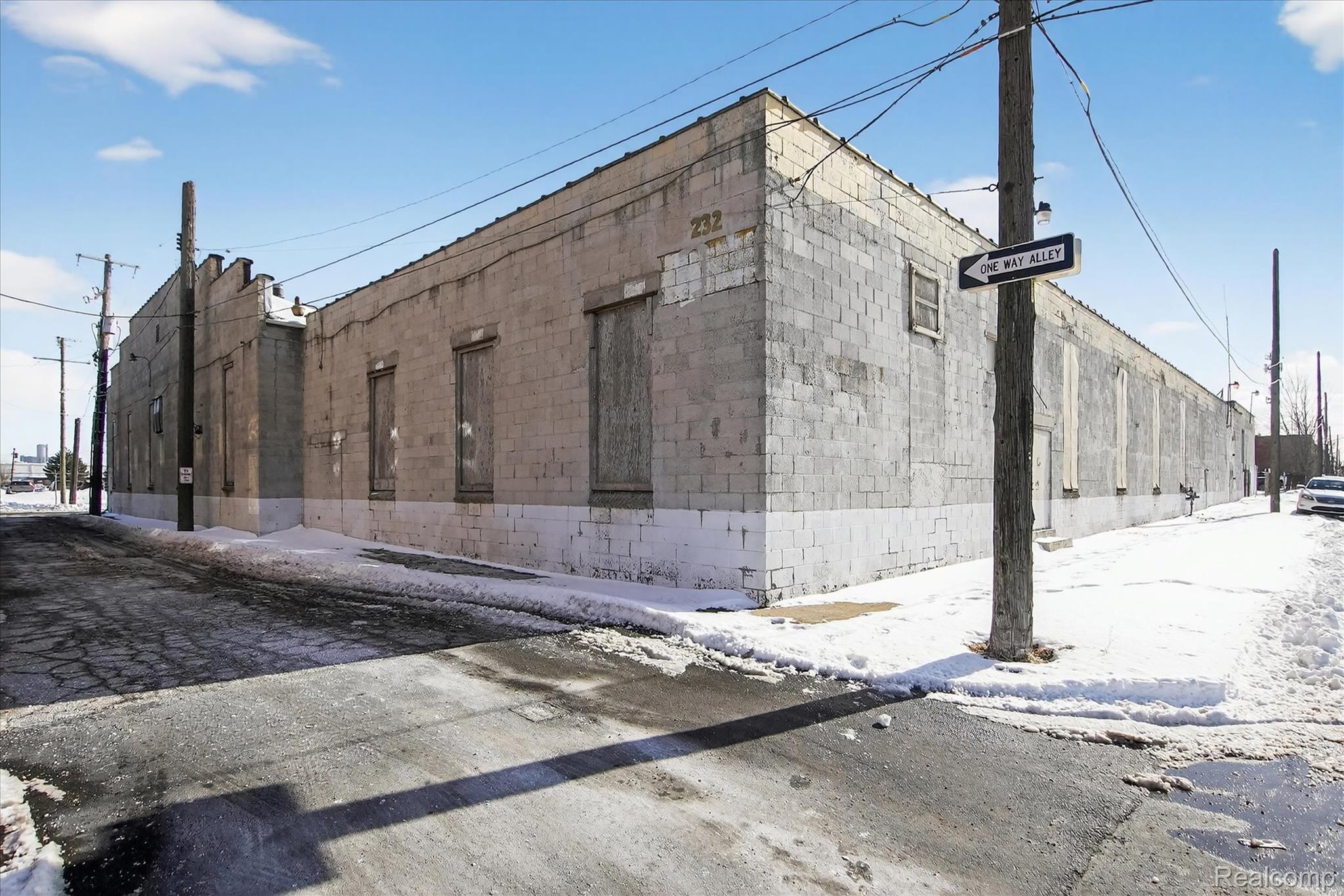 232 Ferdinand Street