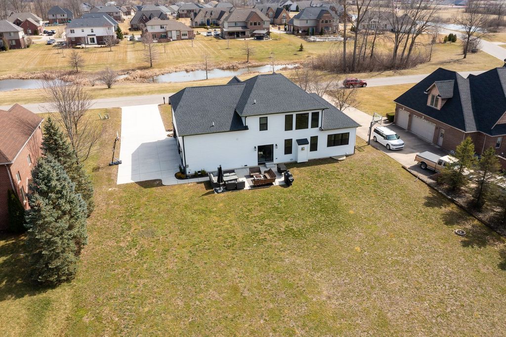 listing image 57