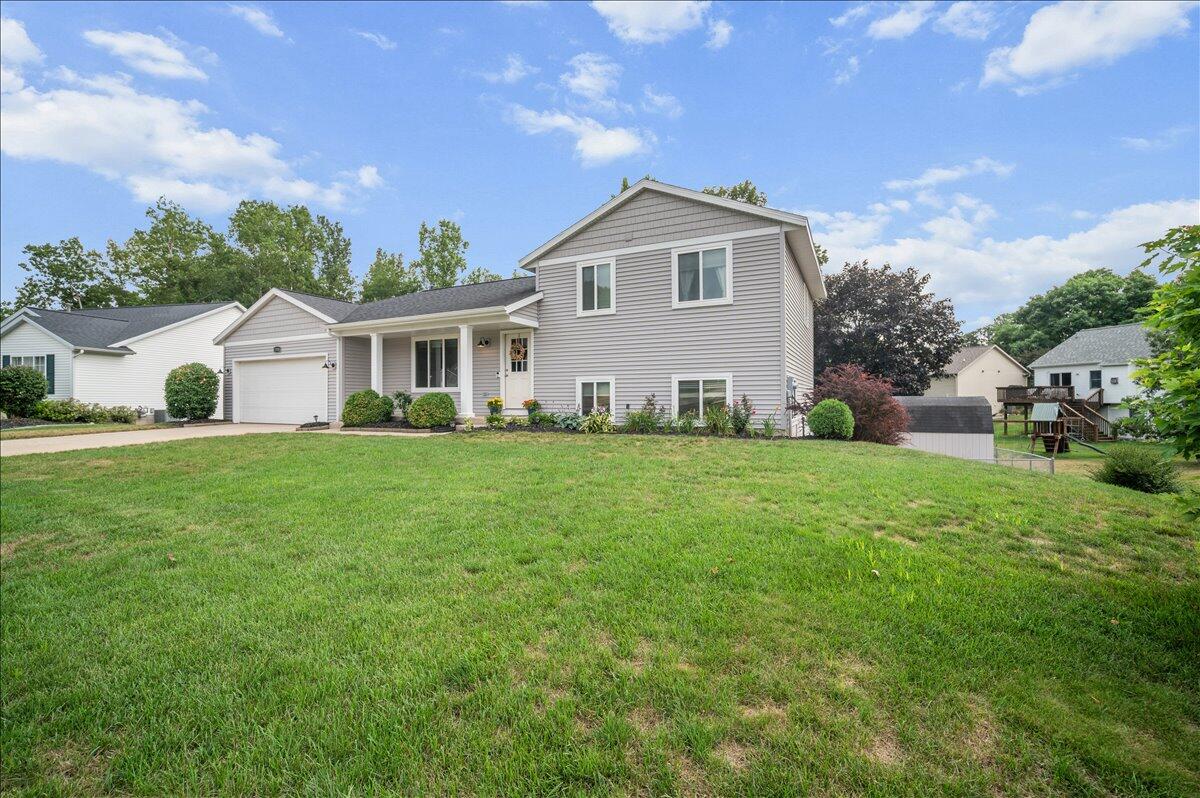 1338 Scott Creek Drive NE