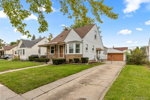 Tiny photo for 16000 Beatrice Avenue, Allen Park City, MI 48101 (MLS # 20261079520)