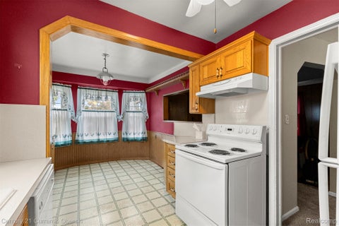 Tiny photo for 16000 Beatrice Avenue, Allen Park City, MI 48101 (MLS # 20261079520)