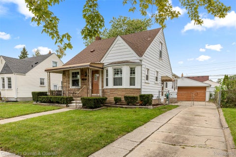 Tiny photo for 16000 Beatrice Avenue, Allen Park City, MI 48101 (MLS # 20261079520)