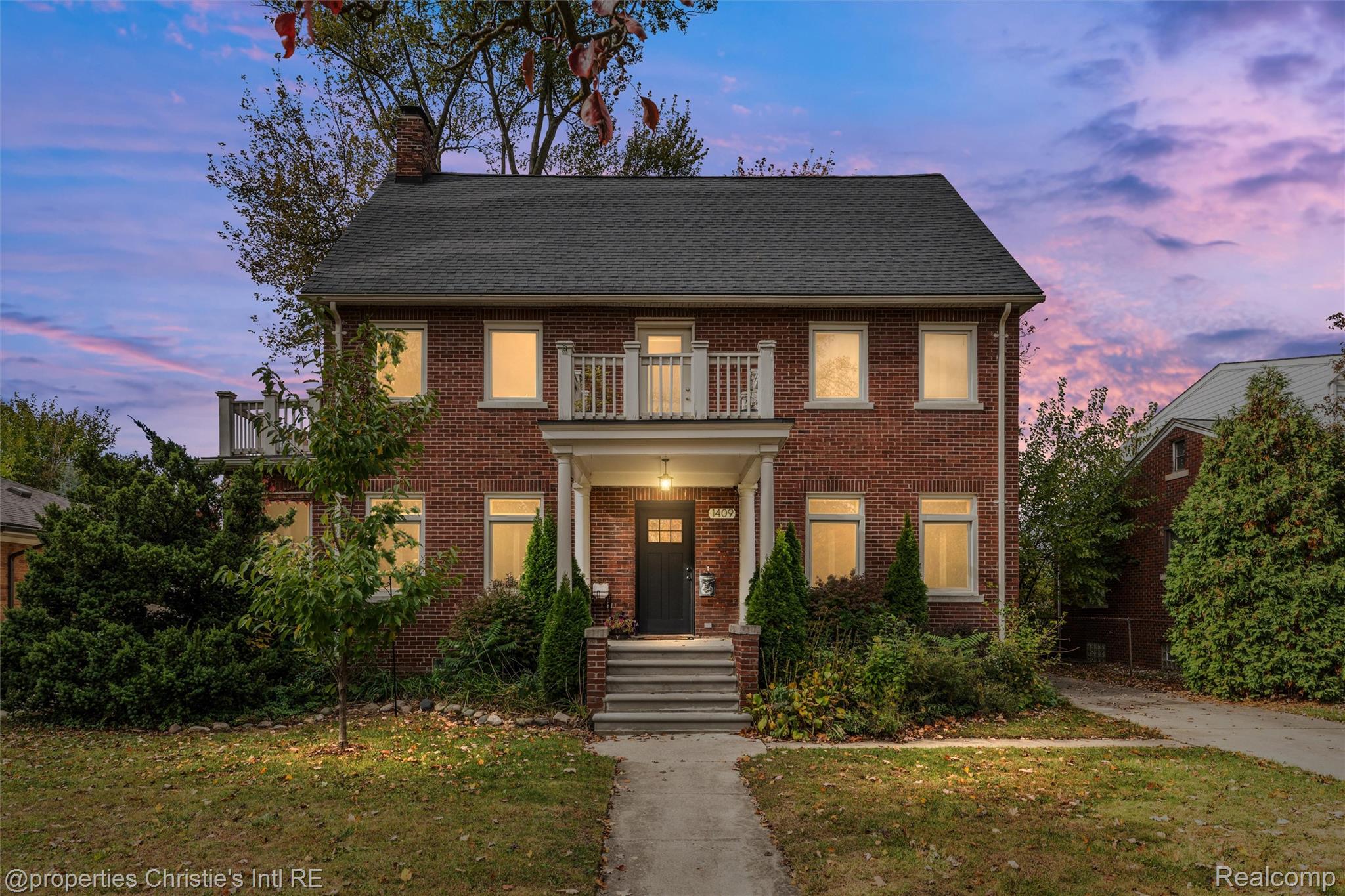 1409 Sunset Boulevard