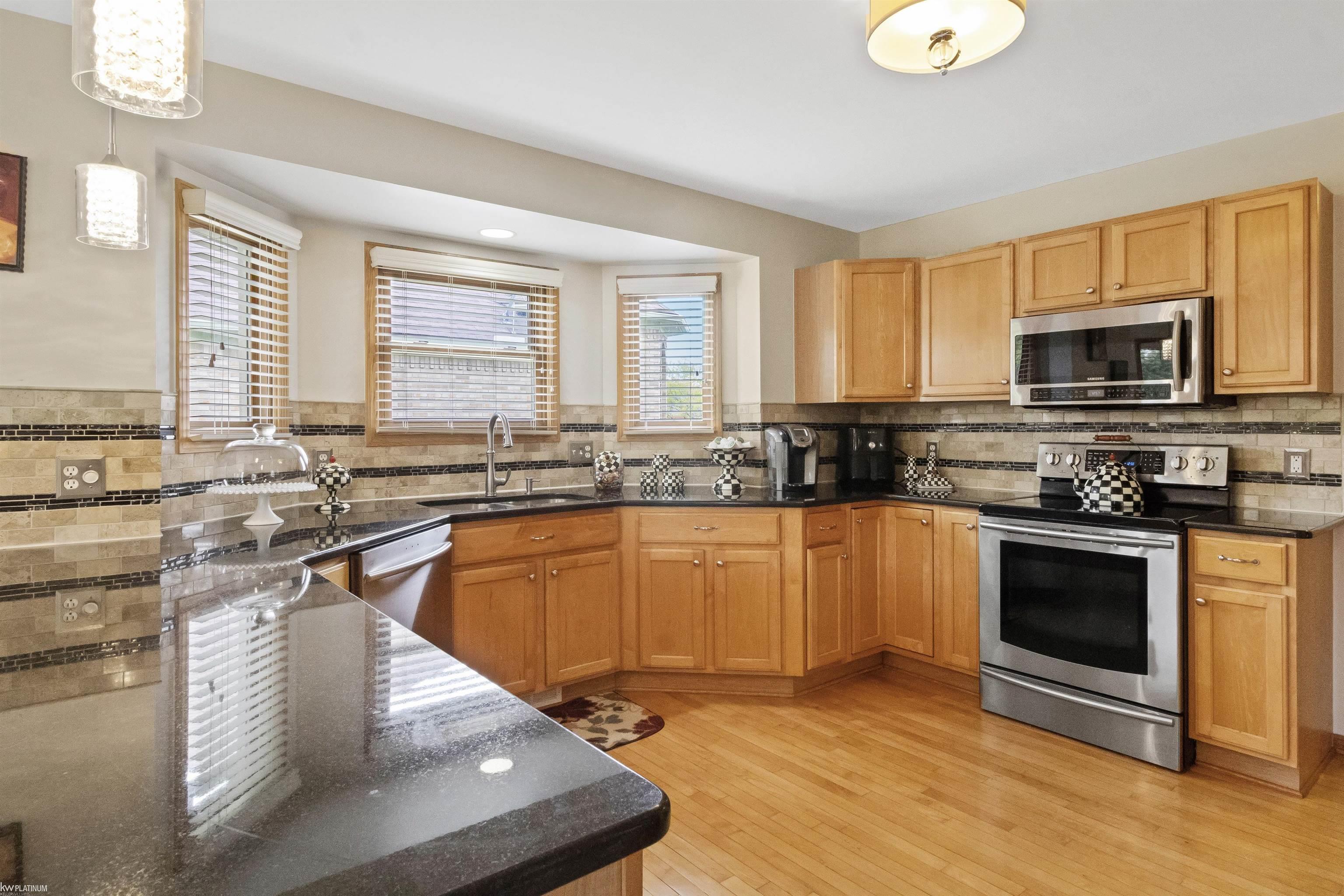 36768 Orchard Lake Lane