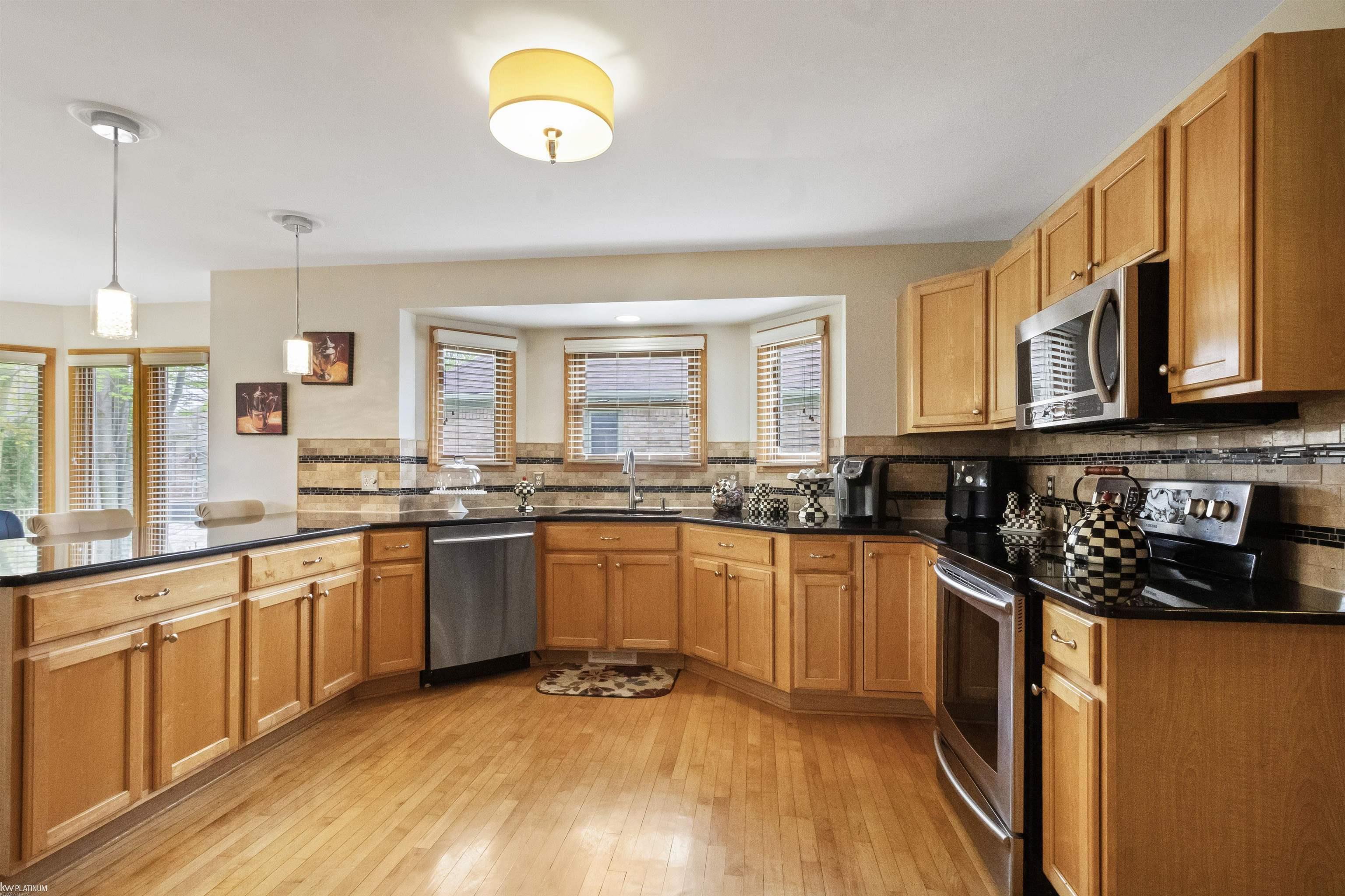 36768 Orchard Lake Lane