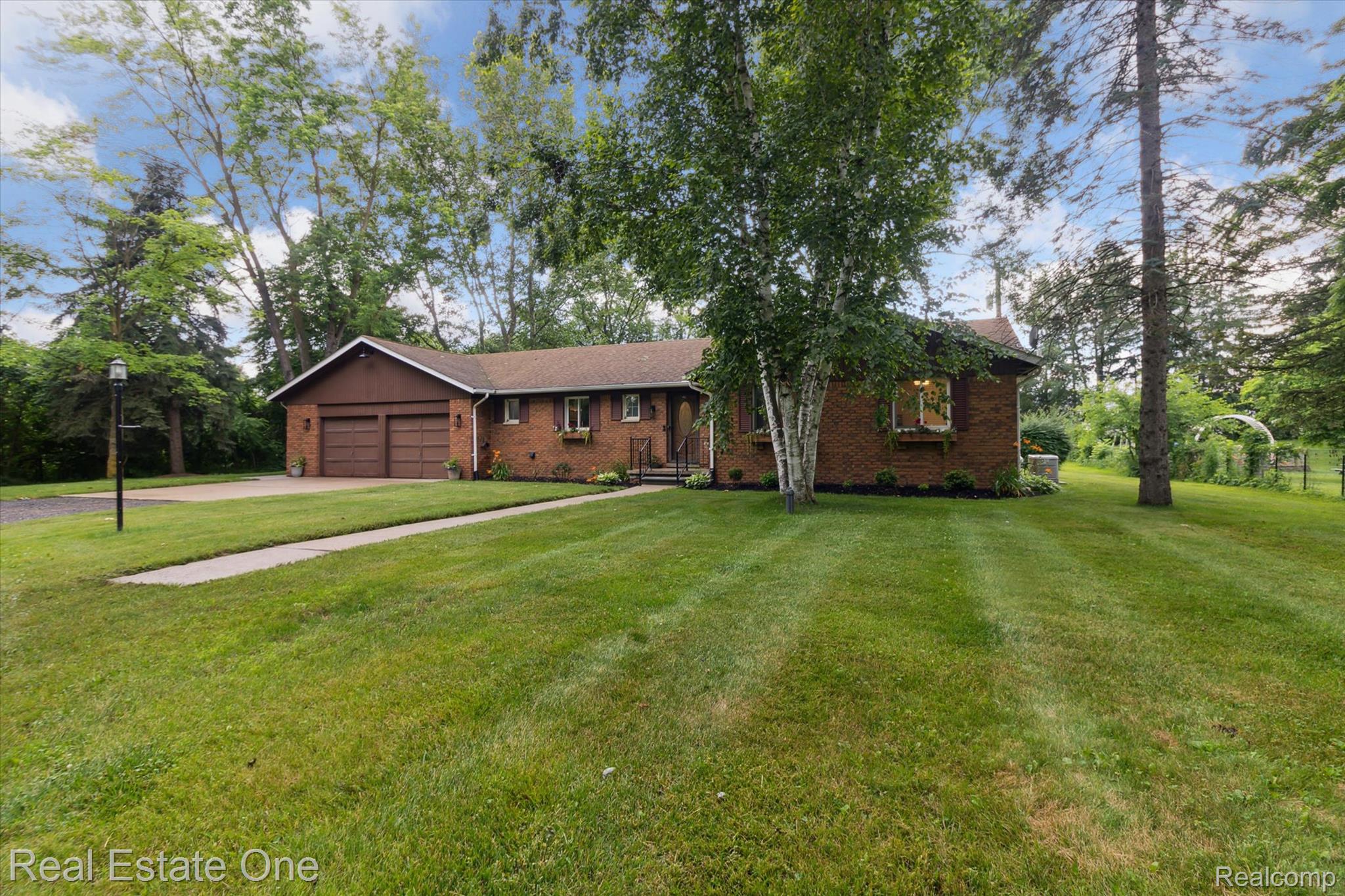 3920 Childs Lake Road