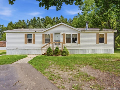 Tiny photo for 4613 Butternut, Clarkston City, MI 48348 (MLS # 20261068441)