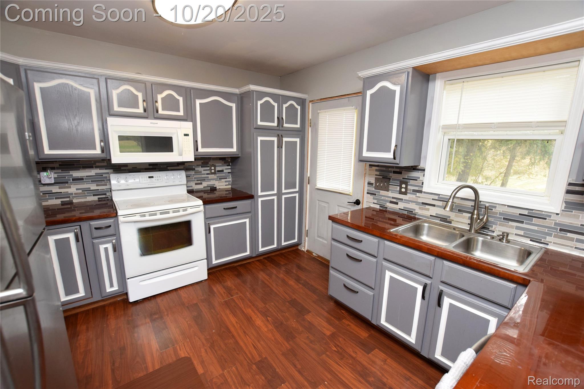 12215 Ray Road