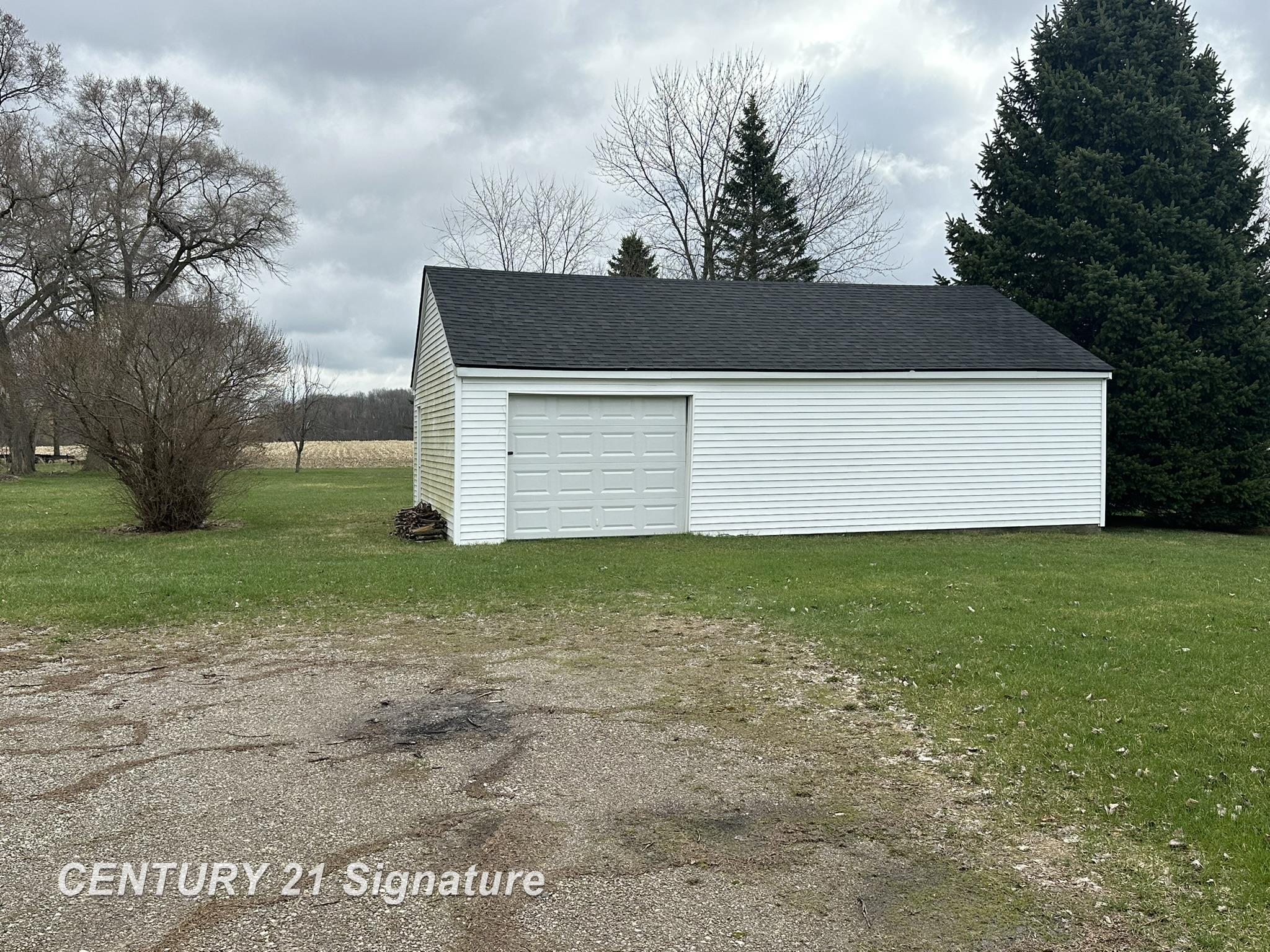 8450 N Genesee Road