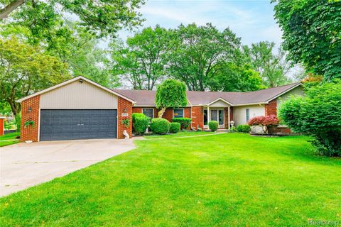 21781 Thorofare Road Grosse Ile Township MI 48138