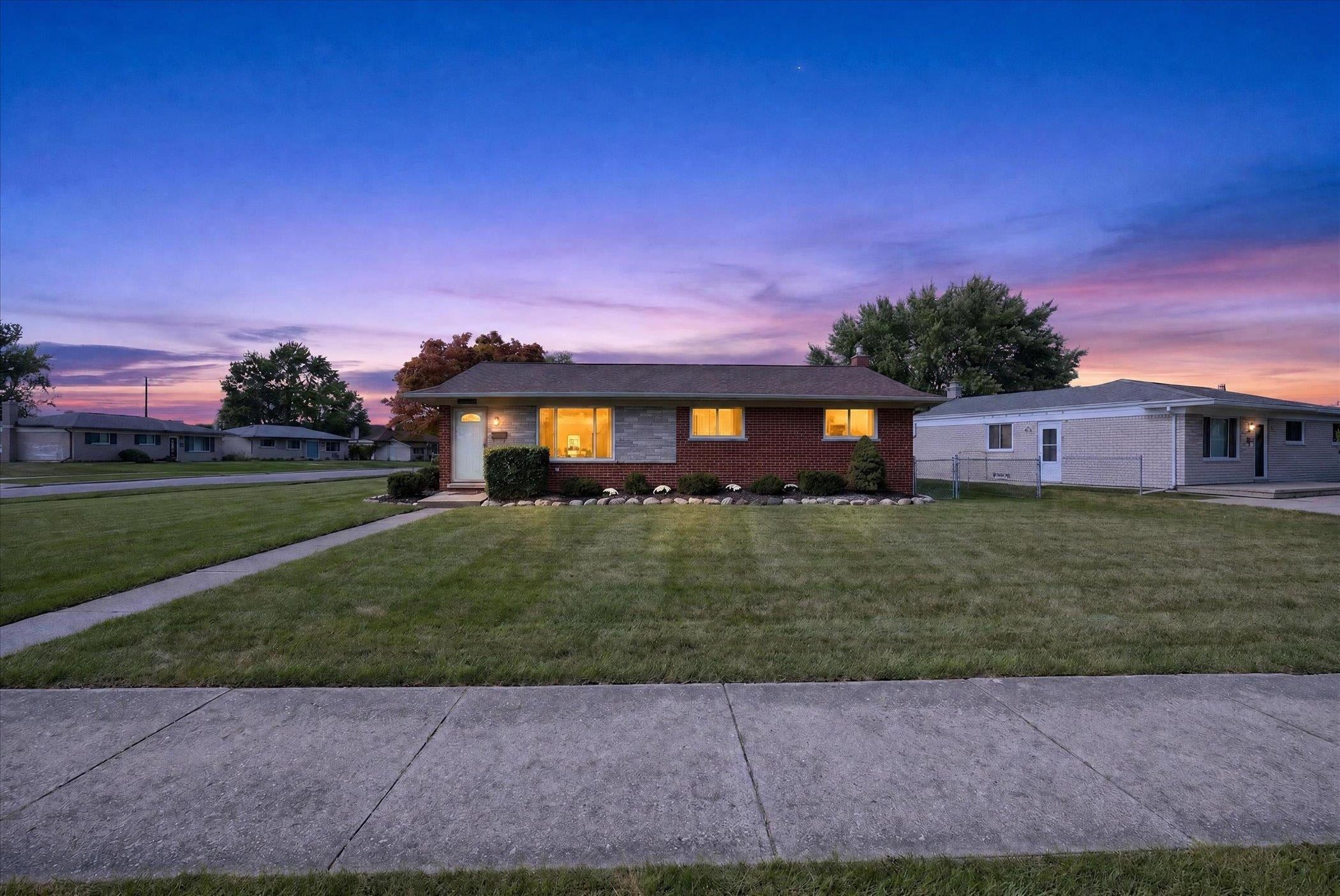 33236 Morrison Court