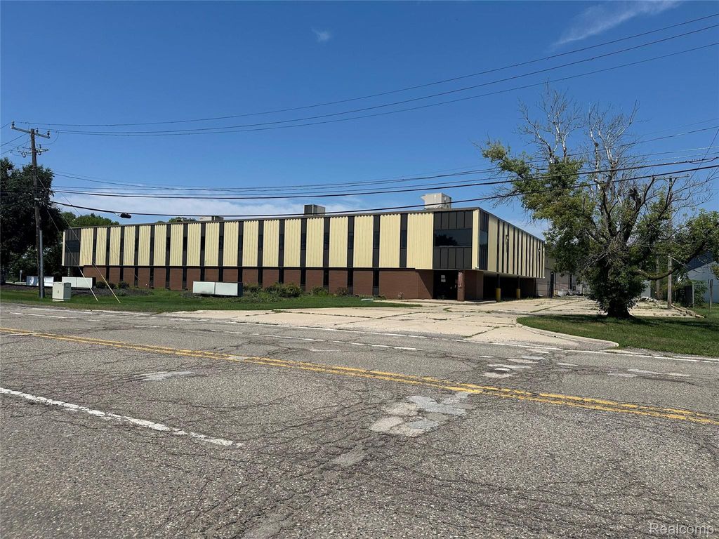 Photo of 25371 Henry B Joy Boulevard, Harrison Charter Township, MI 48045 (MLS # 20261013507)