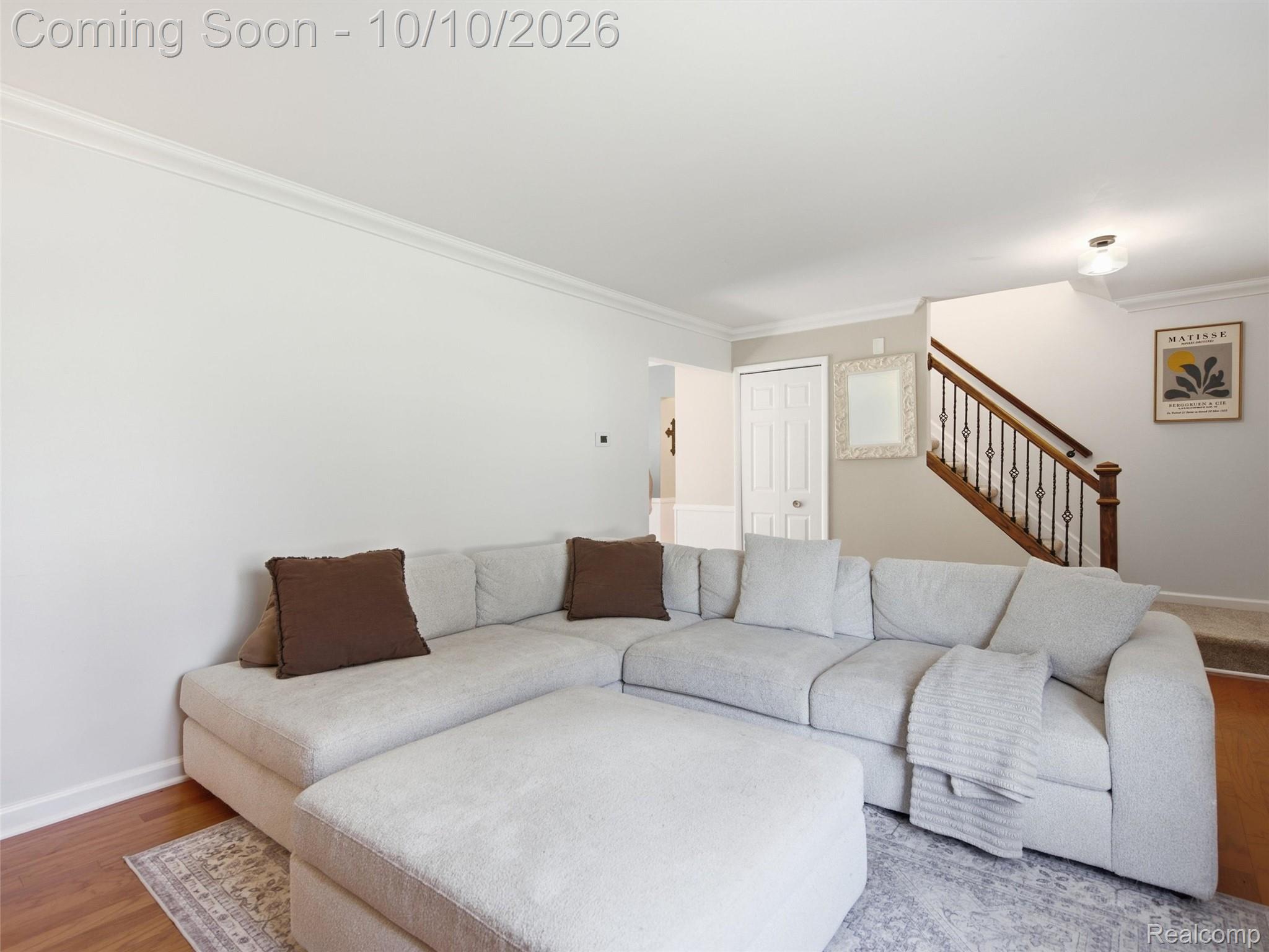 801 Meadowlark Lane