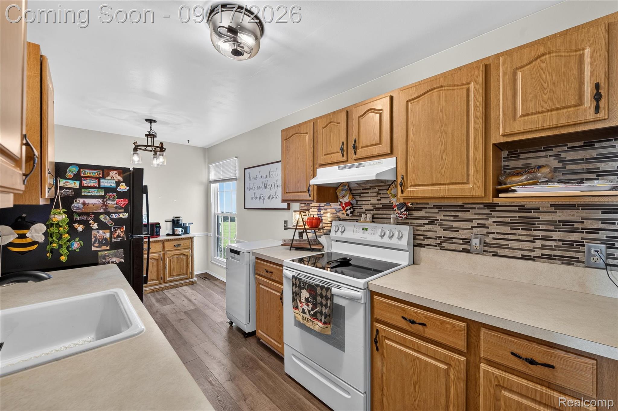 3043 Vineyard Lane