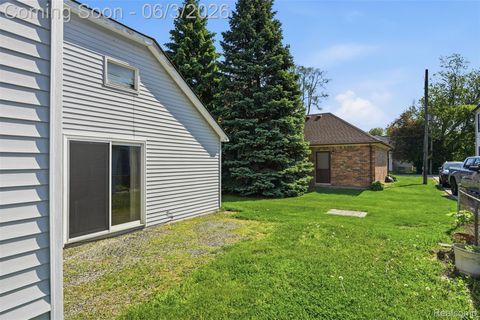 Tiny photo for 5634 Chicago Road, Warren City, MI 48092 (MLS # 20261039537)