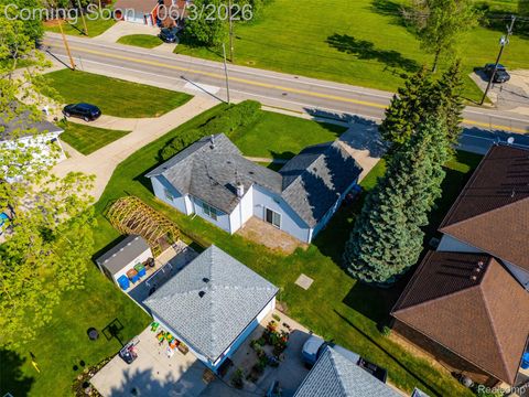 Tiny photo for 5634 Chicago Road, Warren City, MI 48092 (MLS # 20261039537)