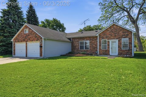 Tiny photo for 5634 Chicago Road, Warren City, MI 48092 (MLS # 20261039537)