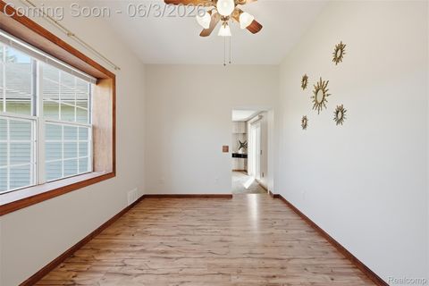 Tiny photo for 5634 Chicago Road, Warren City, MI 48092 (MLS # 20261039537)